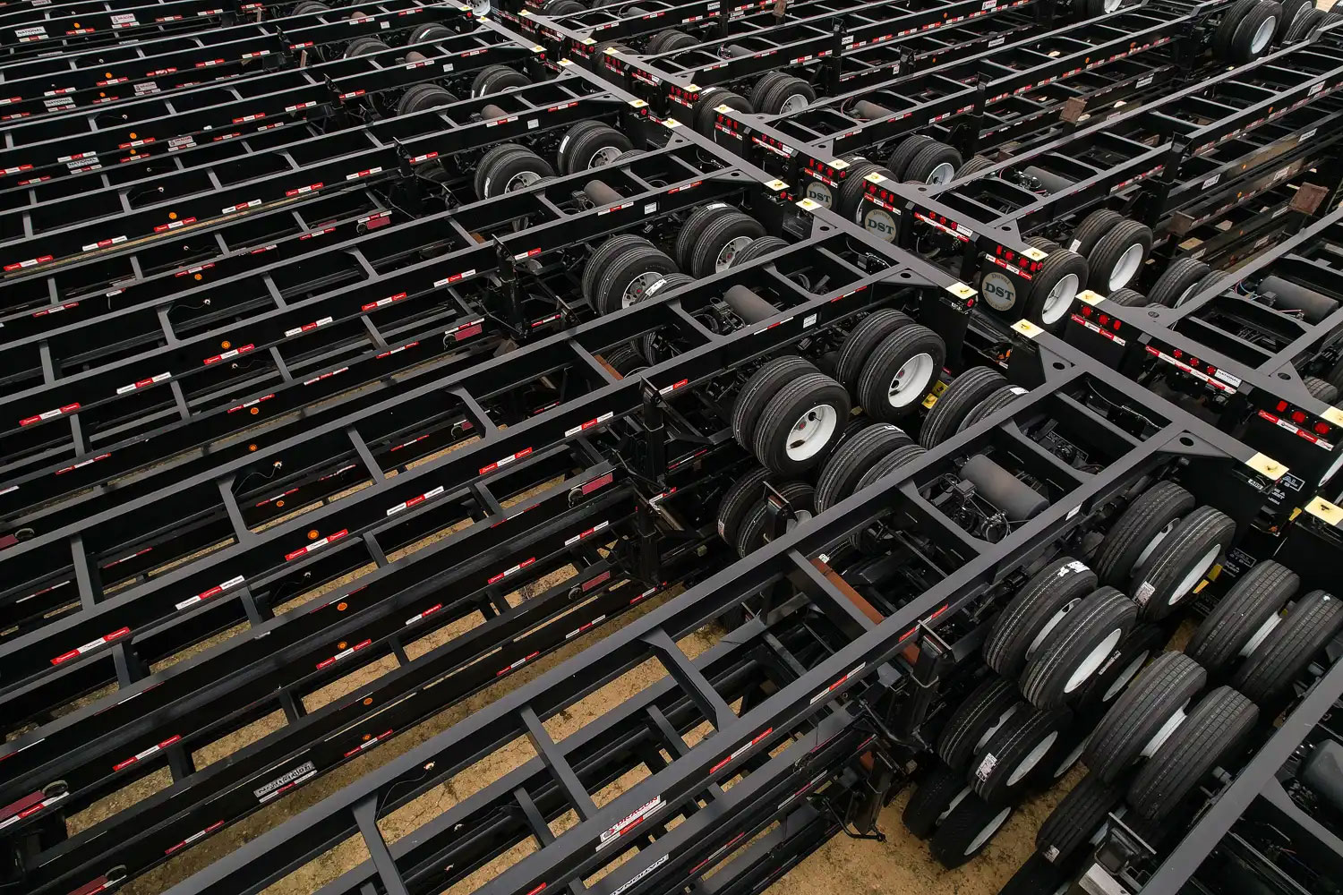 DST Chassis storage
